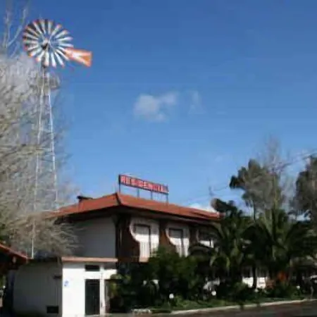 Joao Capela Alojamento de Acomodação e Pequeno-almoço 3*