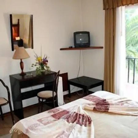 Alojamento de Acomodação e Pequeno-almoço Joao Capela Aveiro